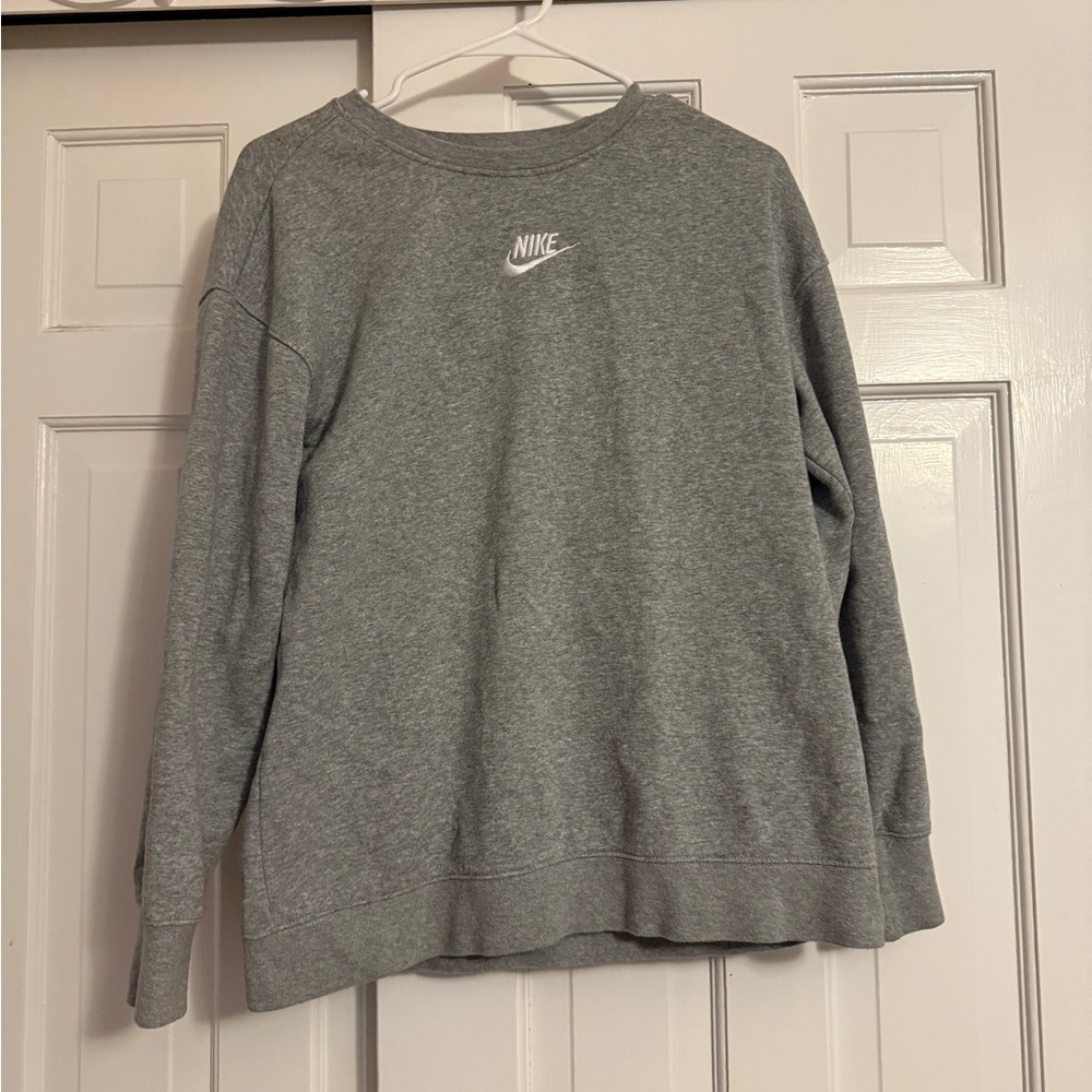Nike Gray Crewneck Sweatshirt